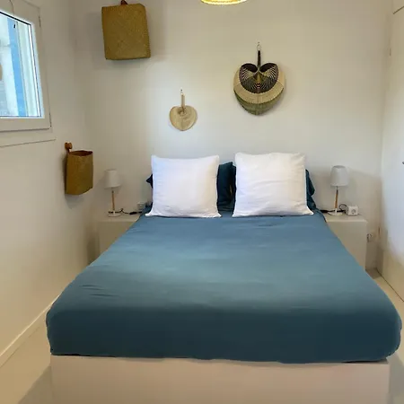 Gorgona, Maison Cycladique * Gavrio
