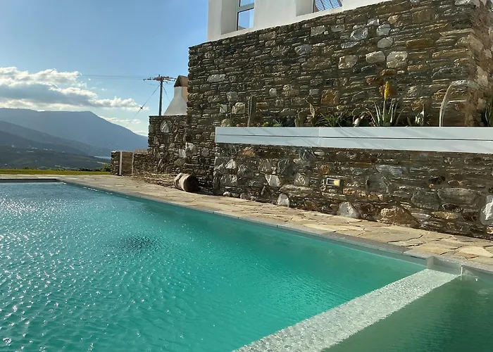 Gorgona, Maison Cycladique